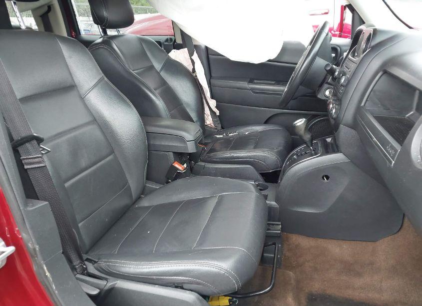 Photo 5 of 2015 Jeep Patriot HIGH ALTITUDE EDITION (VIN 1C4NJPFA7FD246492)