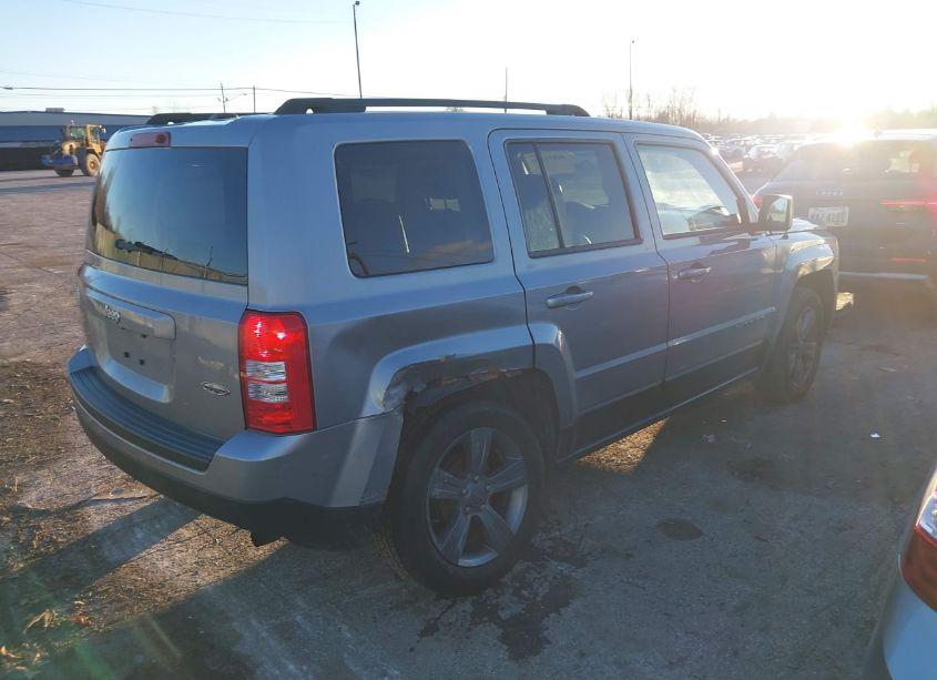 Photo 4 of 2015 Jeep Patriot HIGH ALTITUDE EDITION (VIN 1C4NJPFA7FD419685)