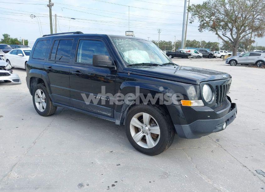 2017 Jeep Patriot LATITUDE FWD (VIN 1C4NJPFA7HD152616) main photo