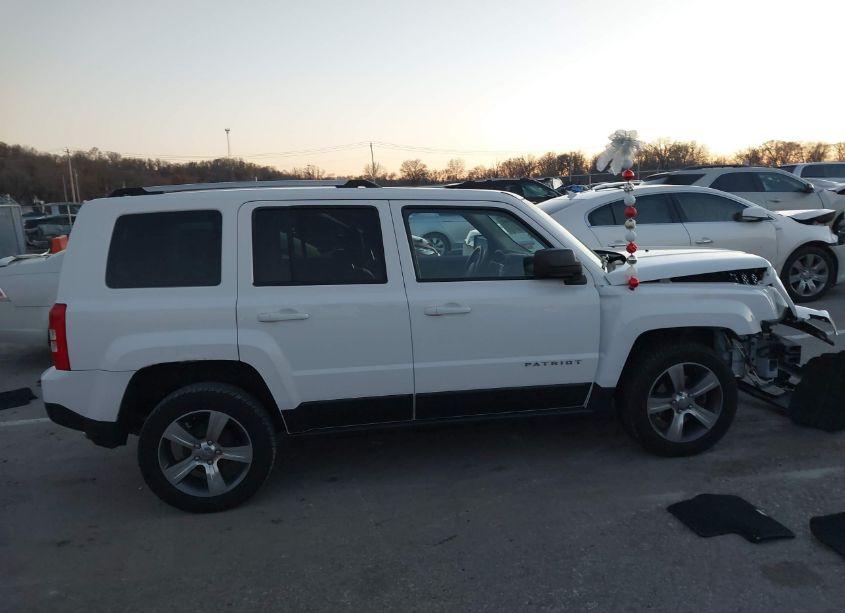 Photo 12 of 2017 Jeep Patriot HIGH ALTITUDE FWD (VIN 1C4NJPFA8HD203377)