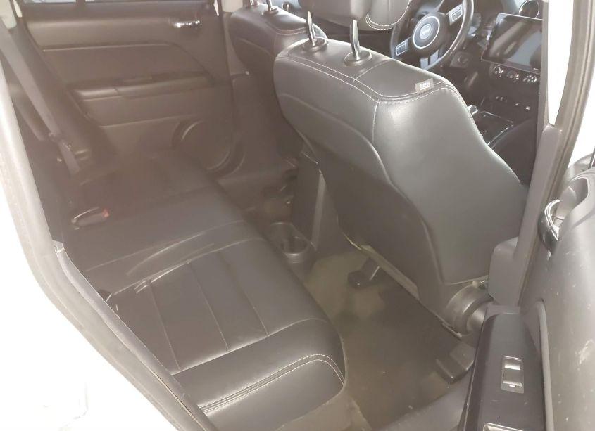 Photo 8 of 2017 Jeep Patriot HIGH ALTITUDE FWD (VIN 1C4NJPFA8HD203377)