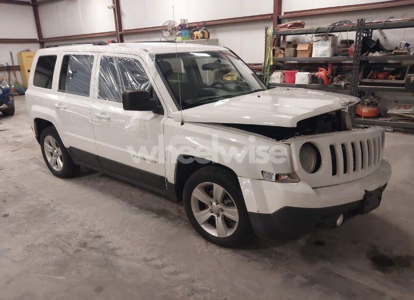 2012 Jeep Patriot LATITUDE (VIN 1C4NJPFA9CD670641) main photo