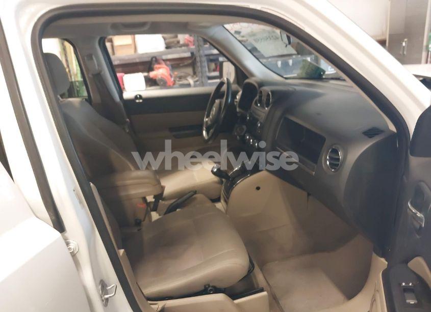 Photo 5 of 2012 Jeep Patriot LATITUDE (VIN 1C4NJPFA9CD670641)