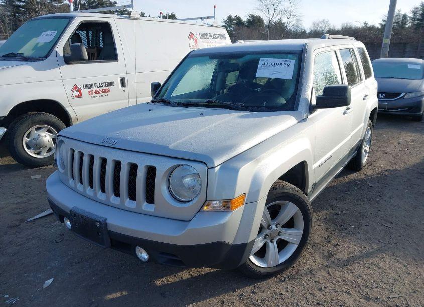 Photo 2 of 2013 Jeep Patriot LATITUDE (VIN 1C4NJPFA9DD125542)