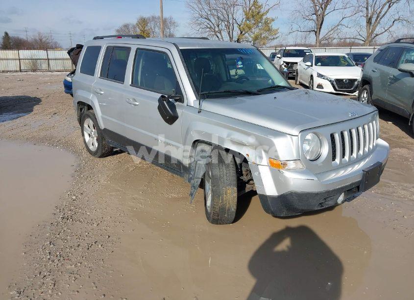 2014 Jeep Patriot LATITUDE (VIN 1C4NJPFA9ED513288) main photo