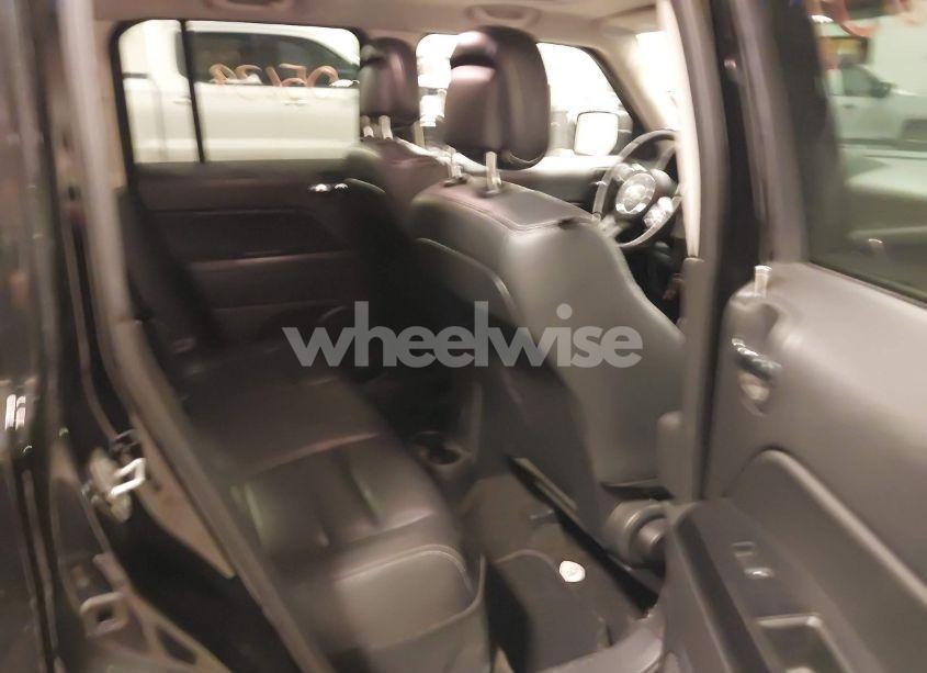 Photo 8 of 2015 Jeep Patriot HIGH ALTITUDE EDITION (VIN 1C4NJPFA9FD429926)