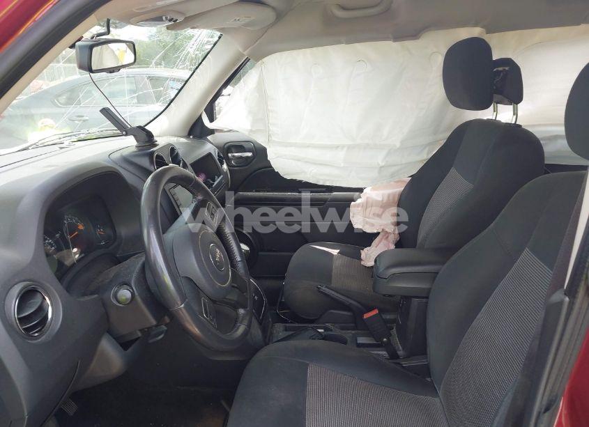 Photo 5 of 2016 Jeep Patriot LATITUDE (VIN 1C4NJPFA9GD666952)