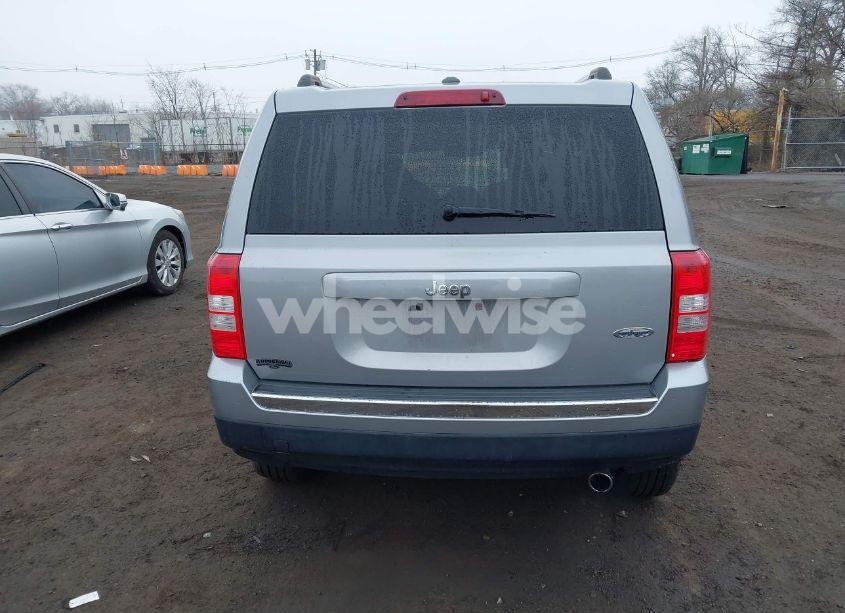 Photo 16 of 2017 Jeep Patriot HIGH ALTITUDE FWD (VIN 1C4NJPFA9HD118354)