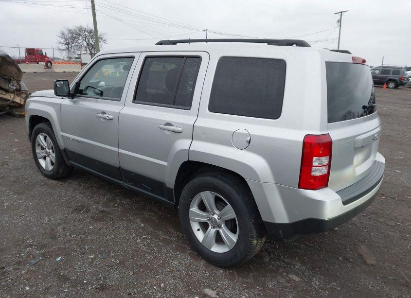 Photo 3 of 2013 Jeep Patriot LATITUDE (VIN 1C4NJPFAXDD260397)