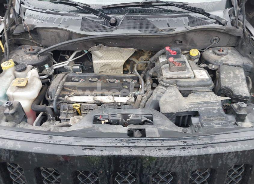 Photo 10 of 2014 Jeep Patriot LATITUDE (VIN 1C4NJPFAXED577162)