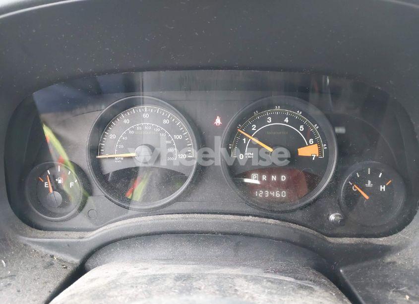 Photo 7 of 2014 Jeep Patriot LATITUDE (VIN 1C4NJPFAXED577162)