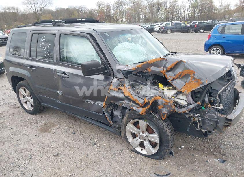 2016 Jeep Patriot LATITUDE (VIN 1C4NJPFAXGD582316) main photo