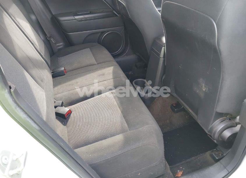 Photo 8 of 2016 Jeep Patriot LATITUDE (VIN 1C4NJPFAXGD715706)