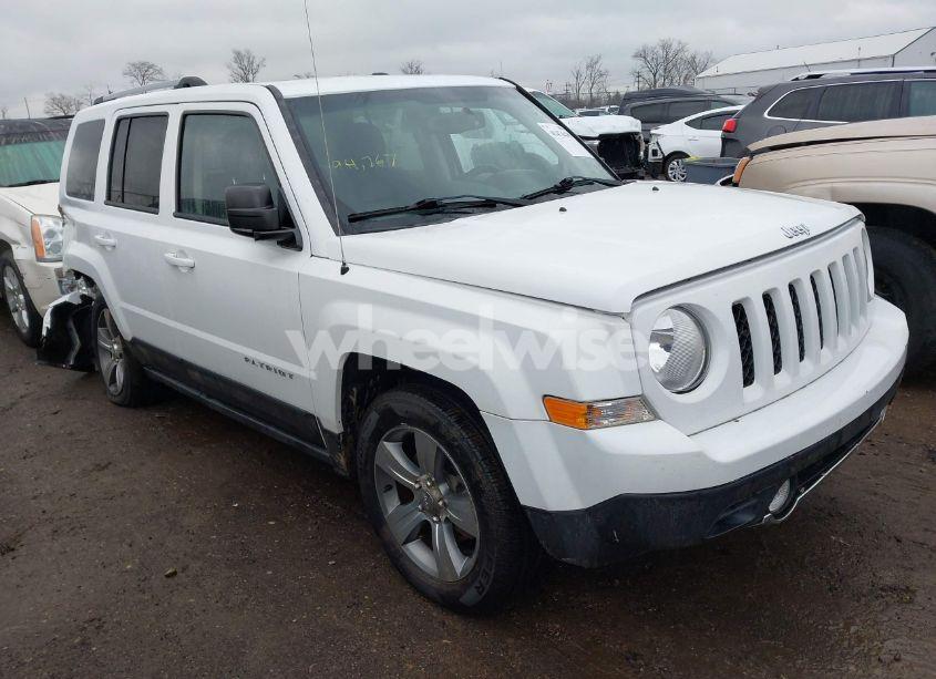 2016 Jeep Patriot HIGH ALTITUDE EDITION (VIN 1C4NJPFAXGD749306) main photo