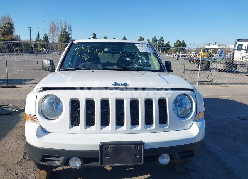 Photo 6 of 2016 Jeep Patriot LATITUDE (VIN 1C4NJPFAXGD794505)