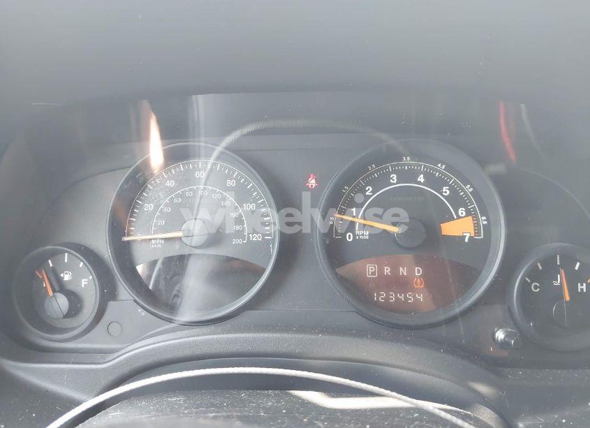 Photo 7 of 2014 Jeep Patriot LATITUDE (VIN 1C4NJPFB0ED666201)