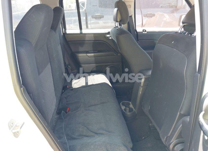 Photo 8 of 2014 Jeep Patriot LATITUDE (VIN 1C4NJPFB0ED920179)