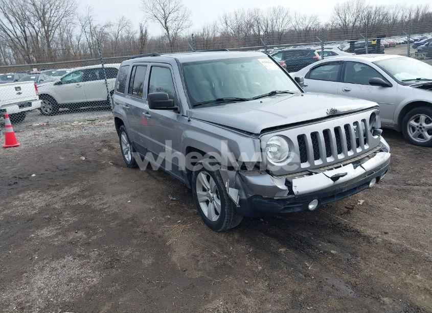 2016 Jeep Patriot LATITUDE (VIN 1C4NJPFB0GD543677) main photo