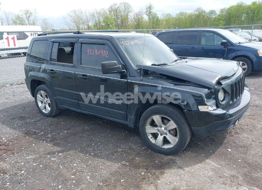 2012 Jeep Patriot LATITUDE (VIN 1C4NJPFB1CD587701) main photo