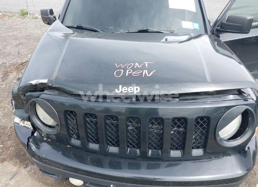 Photo 10 of 2012 Jeep Patriot LATITUDE (VIN 1C4NJPFB1CD587701)