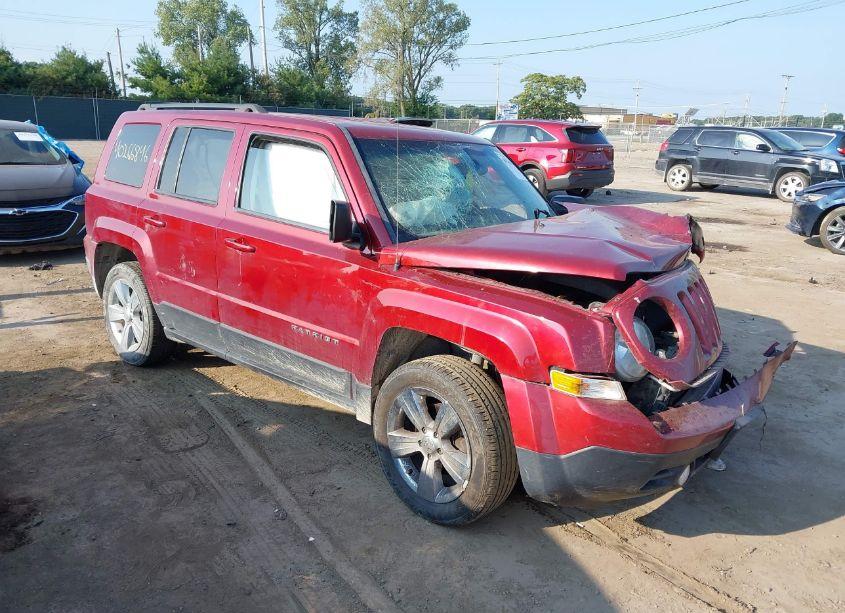 2016 Jeep Patriot LATITUDE (VIN 1C4NJPFB1GD537872) main photo