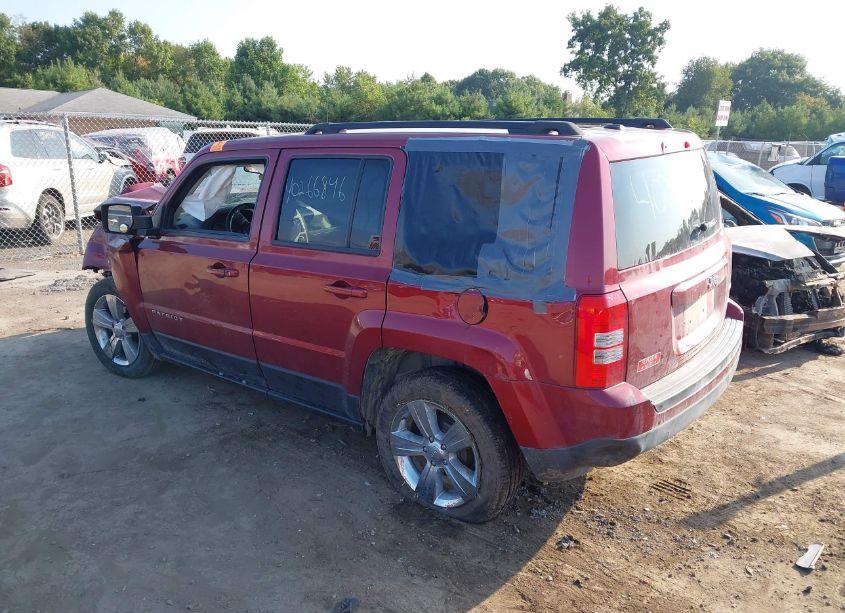 Photo 3 of 2016 Jeep Patriot LATITUDE (VIN 1C4NJPFB1GD537872)
