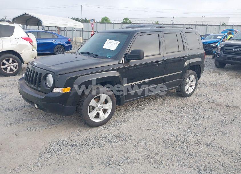 Photo 2 of 2016 Jeep Patriot LATITUDE (VIN 1C4NJPFB1GD651662)