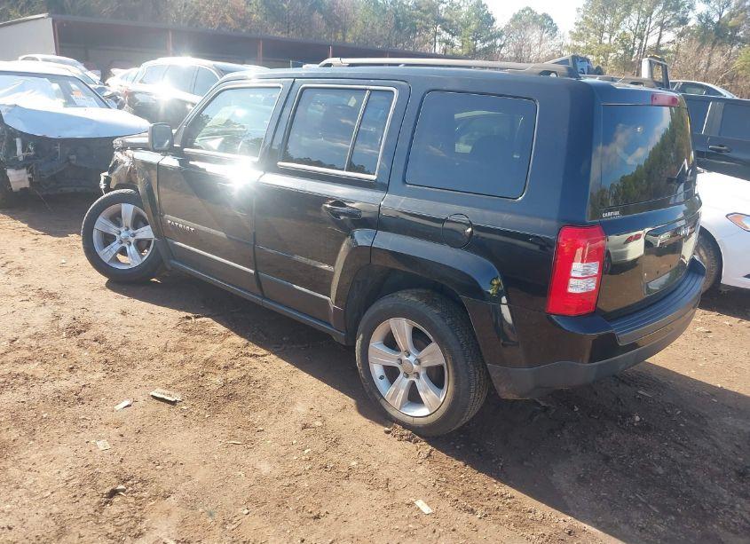 Photo 3 of 2012 Jeep Patriot LATITUDE (VIN 1C4NJPFB2CD652023)