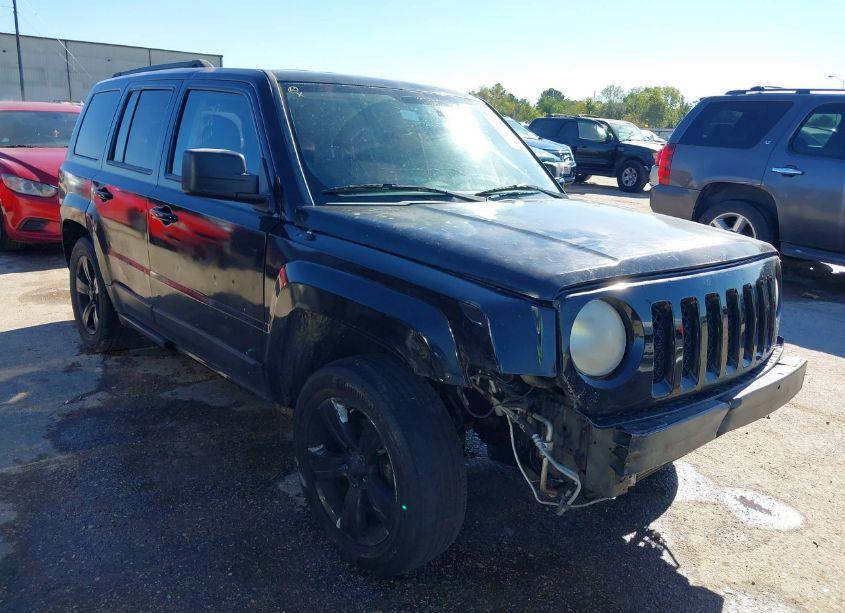 2013 Jeep Patriot LATITUDE (VIN 1C4NJPFB2DD116478) main photo