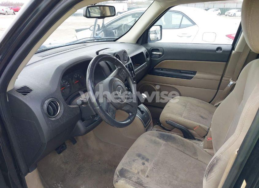 Photo 5 of 2013 Jeep Patriot LATITUDE (VIN 1C4NJPFB2DD233848)