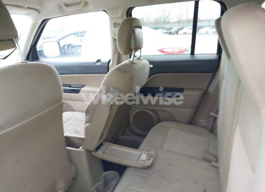 Photo 8 of 2013 Jeep Patriot LATITUDE (VIN 1C4NJPFB2DD233848)