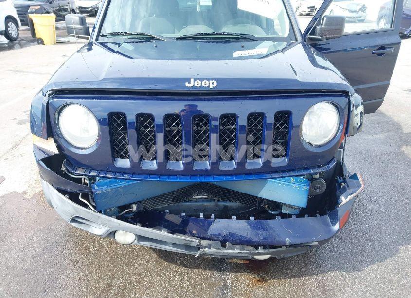 Photo 6 of 2014 Jeep Patriot LATITUDE (VIN 1C4NJPFB2ED912570)