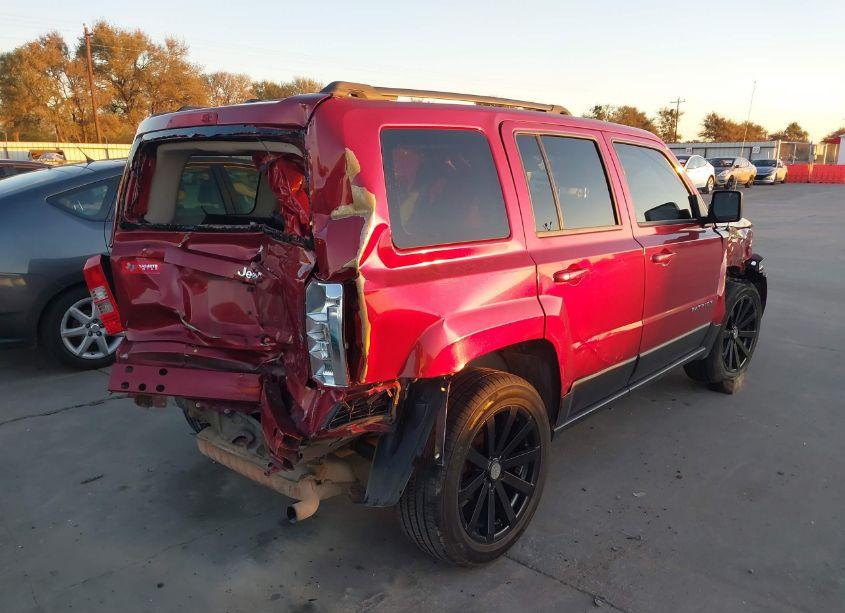 Photo 4 of 2015 Jeep Patriot LATITUDE (VIN 1C4NJPFB2FD240592)