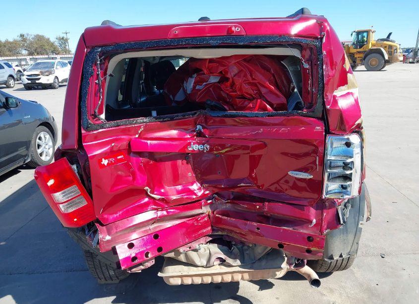 Photo 6 of 2015 Jeep Patriot LATITUDE (VIN 1C4NJPFB2FD240592)