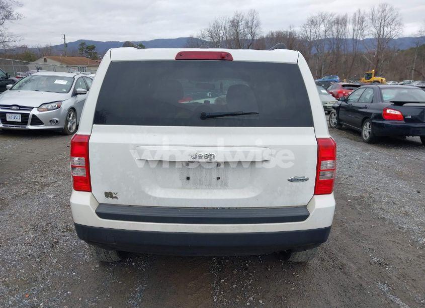 Photo 17 of 2017 Jeep Patriot LATITUDE FWD (VIN 1C4NJPFB2HD161944)