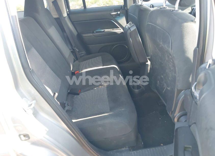 Photo 8 of 2014 Jeep Patriot LATITUDE (VIN 1C4NJPFB3ED905756)