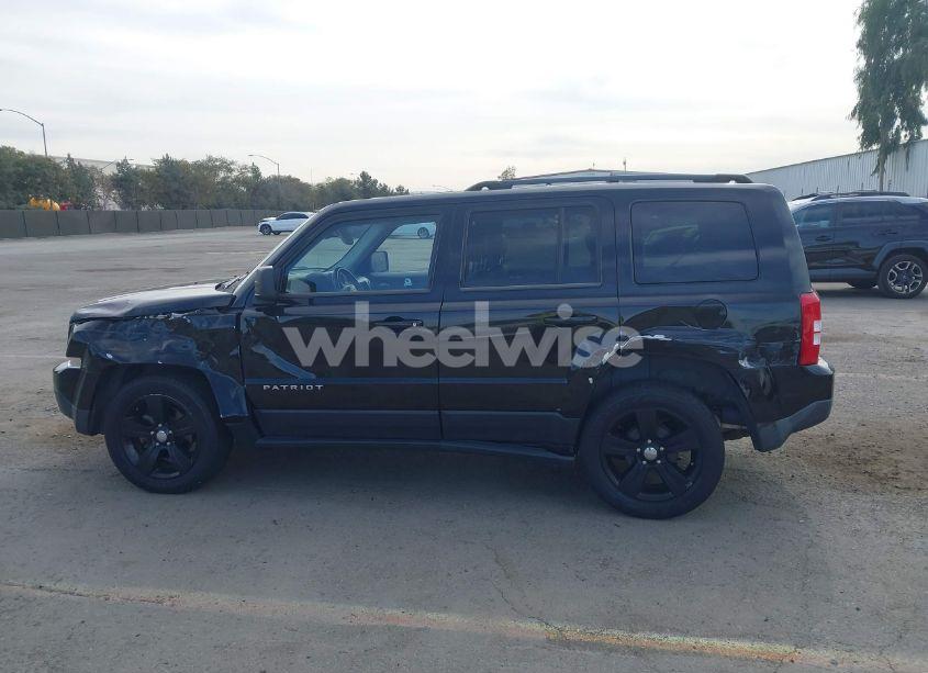 Photo 14 of 2014 Jeep Patriot LATITUDE (VIN 1C4NJPFB4ED819047)