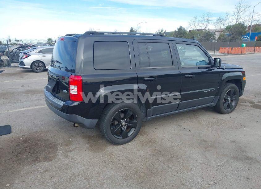 Photo 4 of 2014 Jeep Patriot LATITUDE (VIN 1C4NJPFB4ED819047)