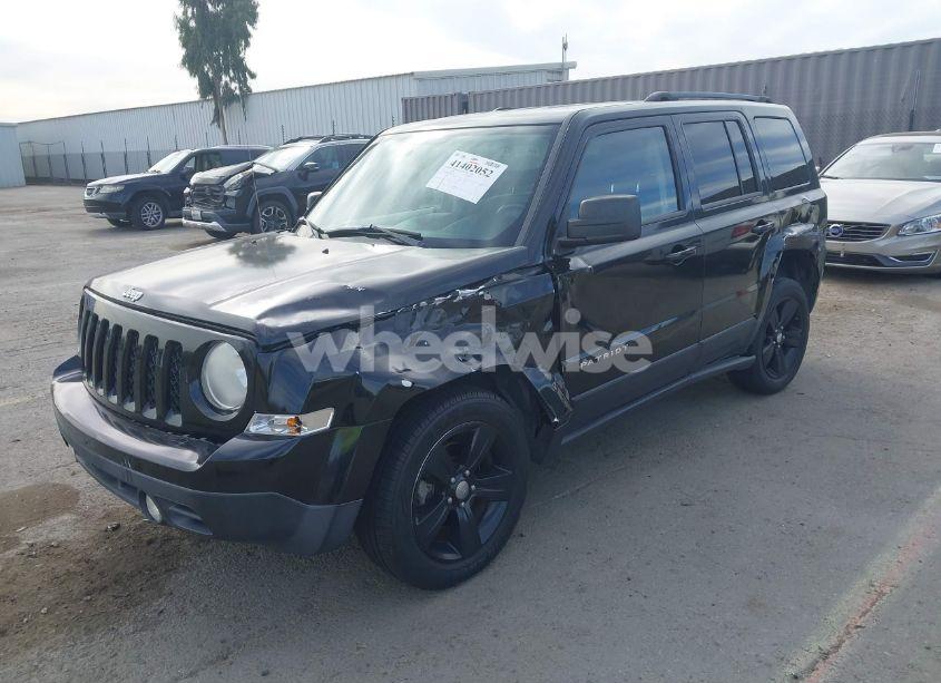 Photo 6 of 2014 Jeep Patriot LATITUDE (VIN 1C4NJPFB4ED819047)