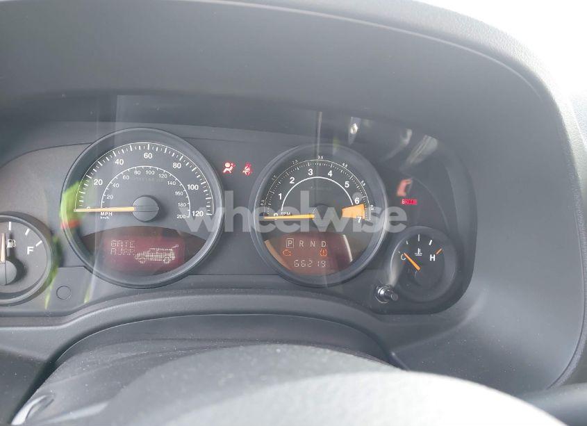 Photo 7 of 2014 Jeep Patriot LATITUDE (VIN 1C4NJPFB4ED819047)