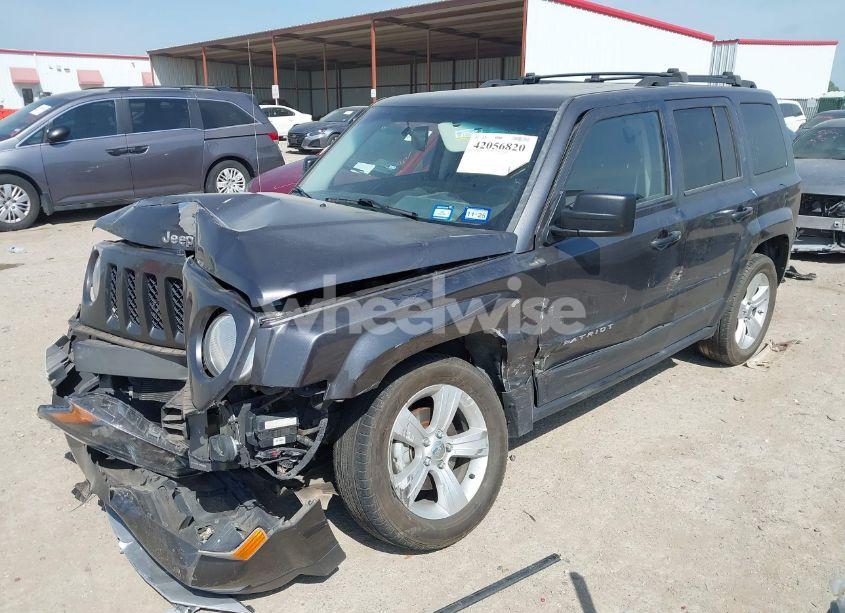 Photo 2 of 2015 Jeep Patriot LATITUDE (VIN 1C4NJPFB4FD185546)