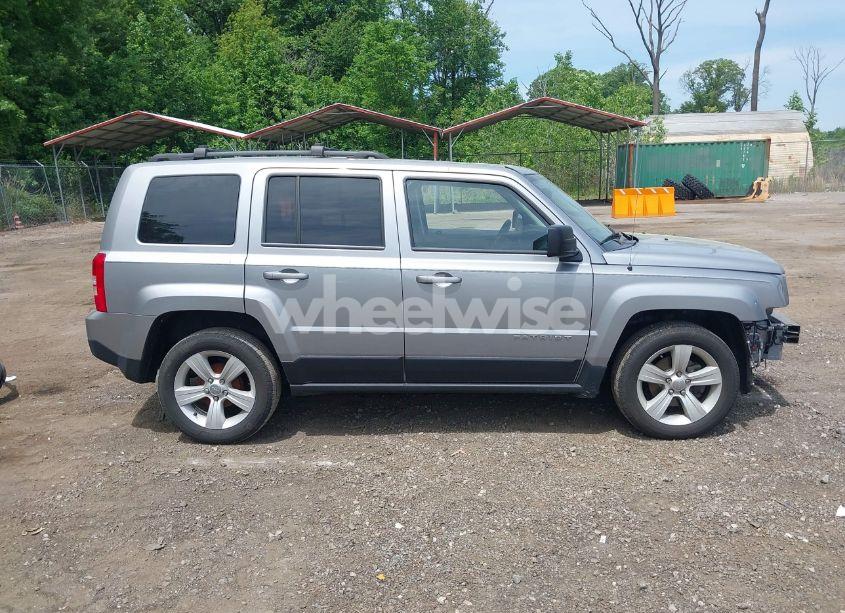 Photo 13 of 2017 Jeep Patriot LATITUDE FWD (VIN 1C4NJPFB4HD187459)