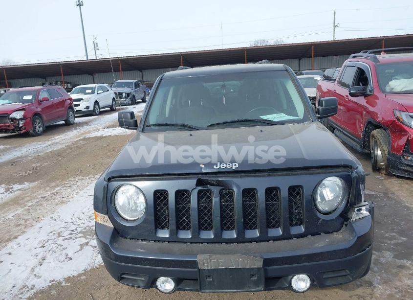 Photo 6 of 2014 Jeep Patriot LATITUDE (VIN 1C4NJPFB5ED888927)