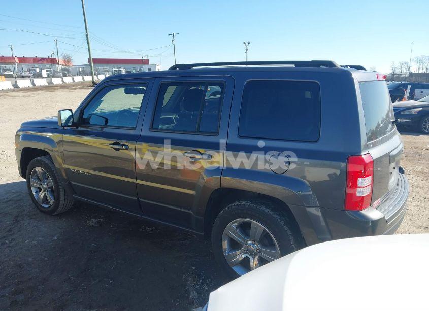 Photo 3 of 2014 Jeep Patriot LATITUDE (VIN 1C4NJPFB5ED917102)