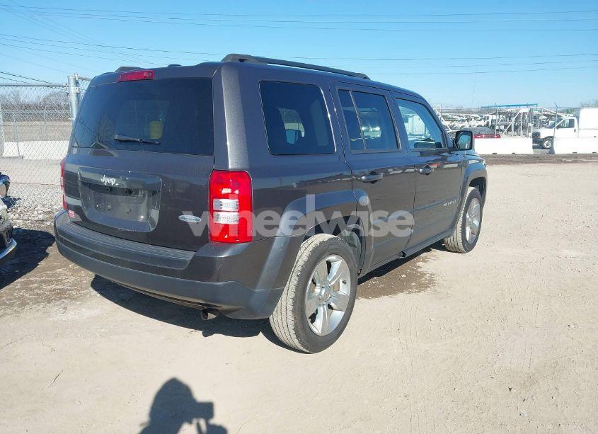 Photo 4 of 2014 Jeep Patriot LATITUDE (VIN 1C4NJPFB5ED917102)