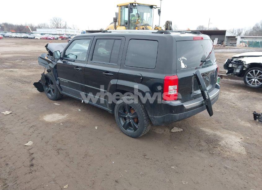 Photo 3 of 2012 Jeep Patriot LATITUDE (VIN 1C4NJPFB6CD690659)