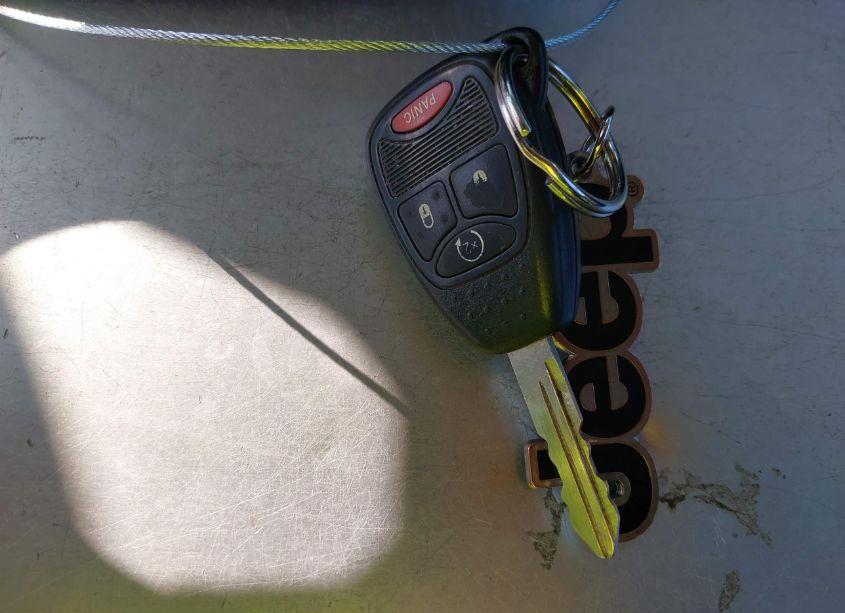 Photo 11 of 2013 Jeep Patriot LATITUDE (VIN 1C4NJPFB6DD102776)