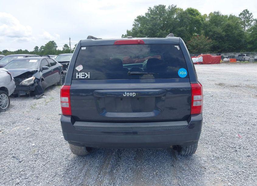 Photo 17 of 2014 Jeep Patriot LATITUDE (VIN 1C4NJPFB6ED606620)