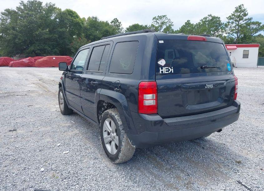 Photo 3 of 2014 Jeep Patriot LATITUDE (VIN 1C4NJPFB6ED606620)