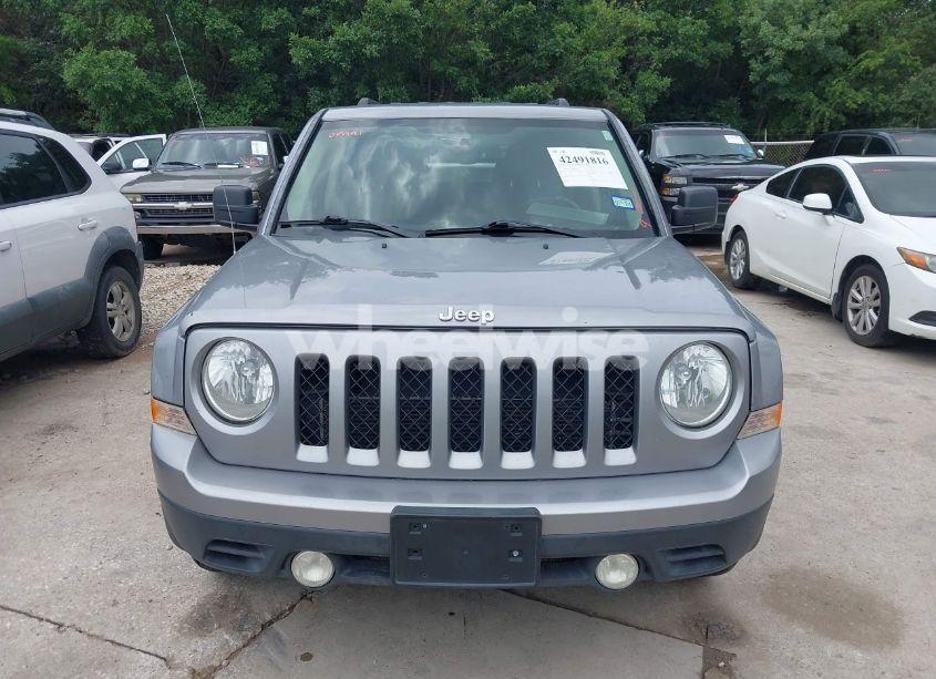 Photo 6 of 2016 Jeep Patriot LATITUDE (VIN 1C4NJPFB7GD576918)